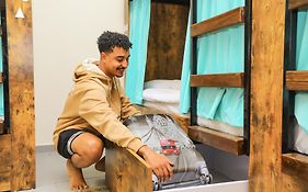 The Villa Hostel - By Lunar