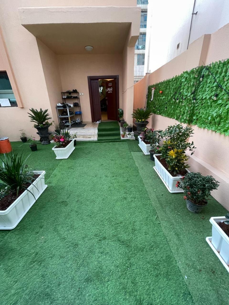 The Villa Hostel - By Lunar Abu Zabi Zewnętrze zdjęcie